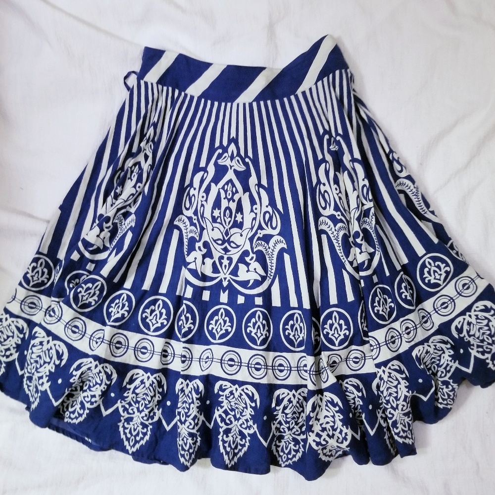 NWOT 《Anthropologie》Folk Dance Circle Skirt Size 6